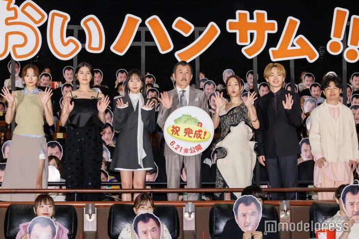 武田玲奈、佐久間由衣、木南晴夏、吉田鋼太郎、MEGUMI、宮世琉弥、浜野謙太、山口雅俊監督(C)モデルプレス