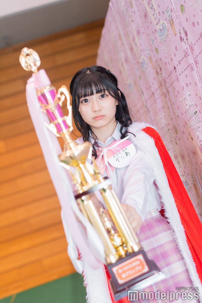 りのあさん(C)モデルプレス