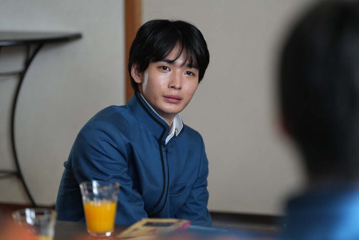 青木柚「笑うマトリョーシカ」第5話より(C)TBS