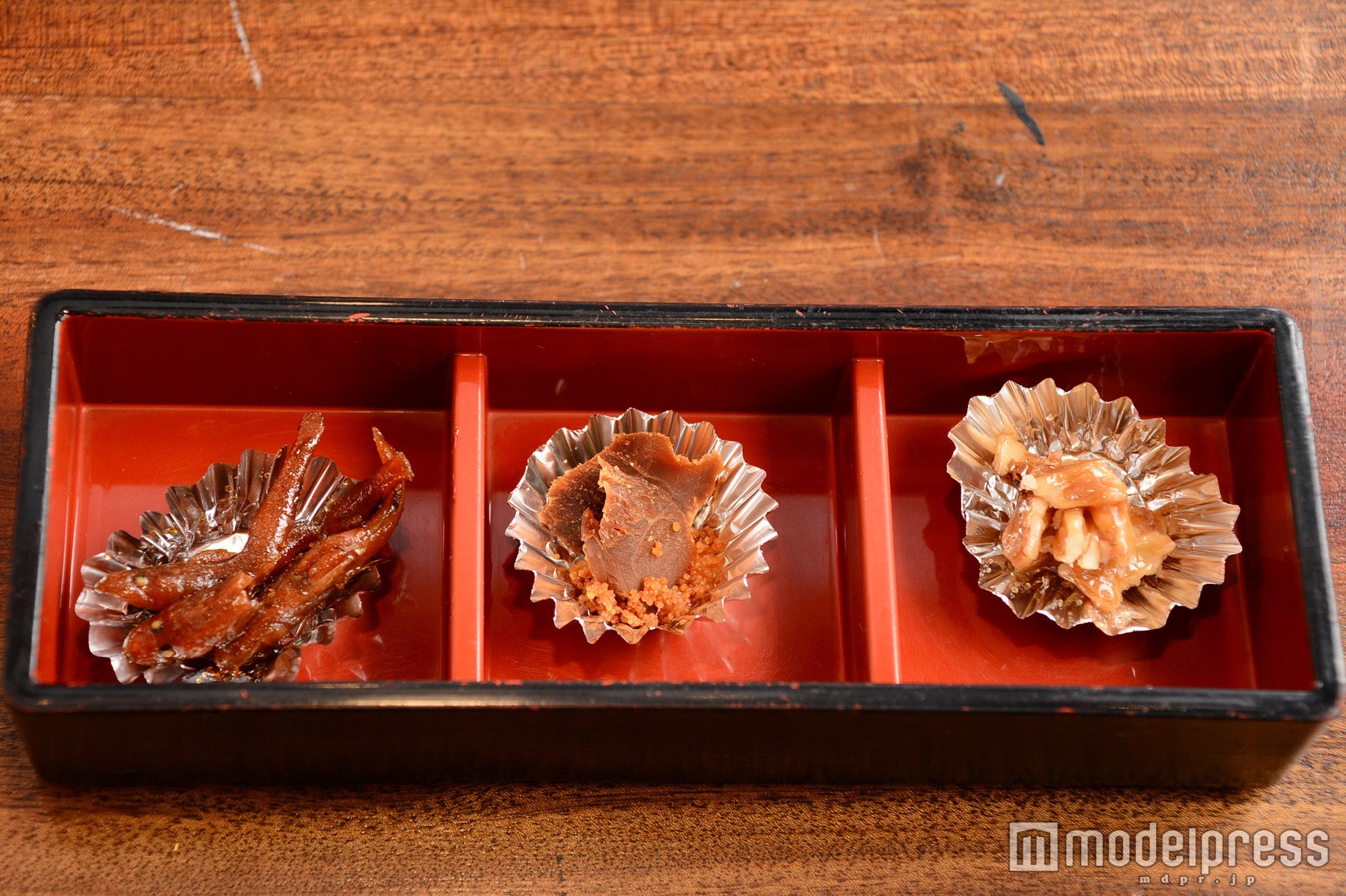 （左から）ゴリの佃煮、フグの卵巣の糠漬け、くるみの佃煮（C）モデルプレス
