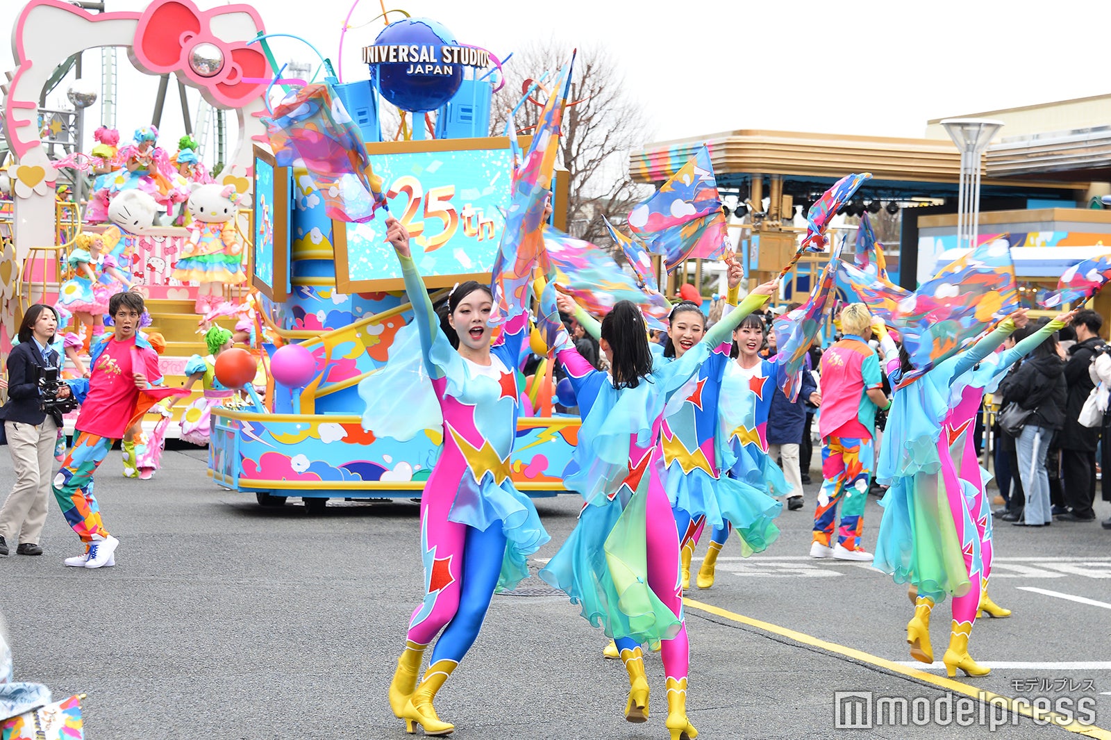 「NO LIMIT！ パレード ～Discover U！！！ バージョン～（C）モデルプレス