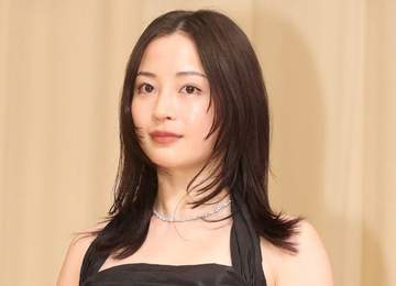 もう透き通ってるっ！広瀬すず ノースリーブ＆デニム姿でラジオ収録「可愛すぎです♥」「美人すぎるやろ」