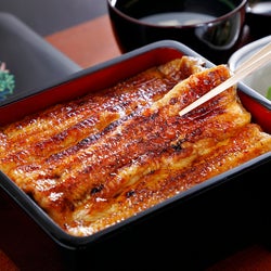 絶品「うなぎ」はテイクアウトもOK! 老舗のうなぎを日常的に味わう『うなぎ わたべ』【春日】