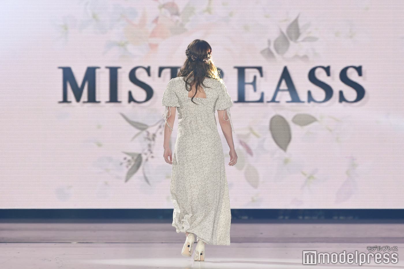 りこ(C)モデルプレス