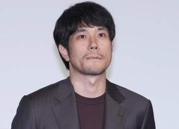 【T乾】誕生日も結婚記念日も違うと言っていたのに…充（松山ケンイチ）スマホのPWにネットもまさか？考察広がる