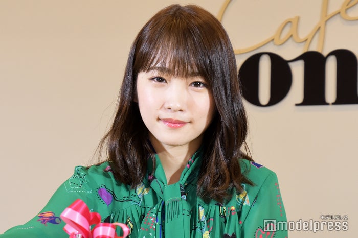 川栄李奈 セーラー服姿を公開 似合いすぎ リアルjkみたい モデルプレス