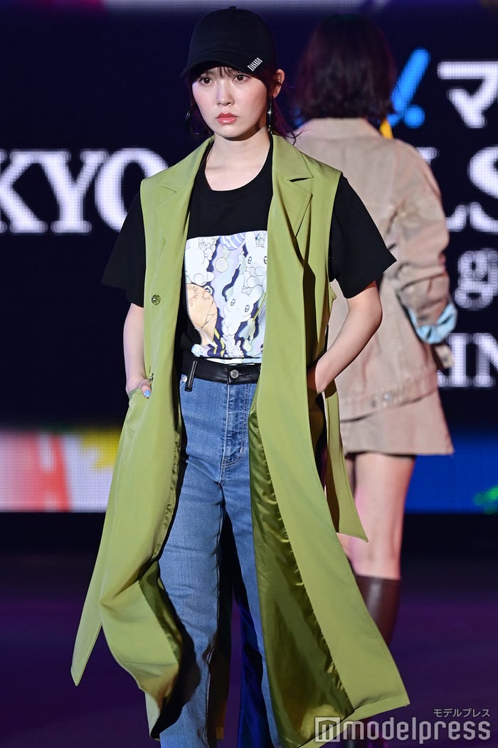 加藤史帆(C)モデルプレス