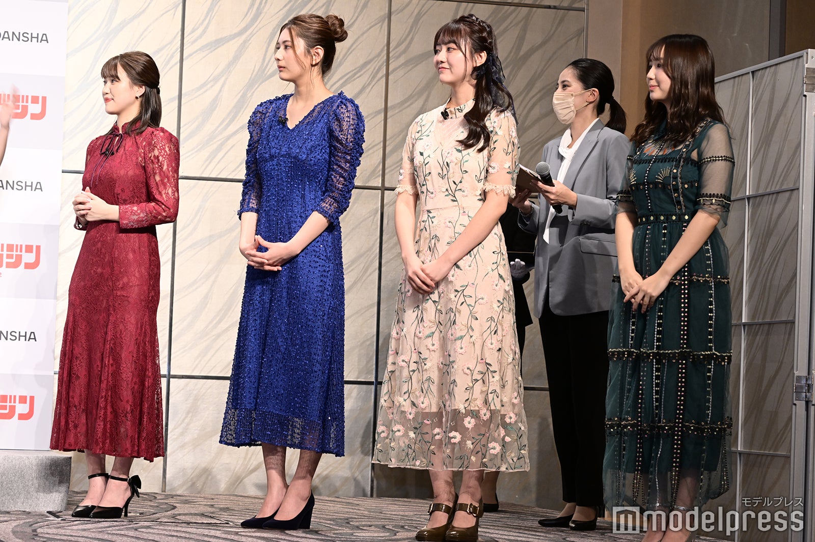 和泉芳怜、新井遥、豊田ルナ、沢口愛華 （C）モデルプレス