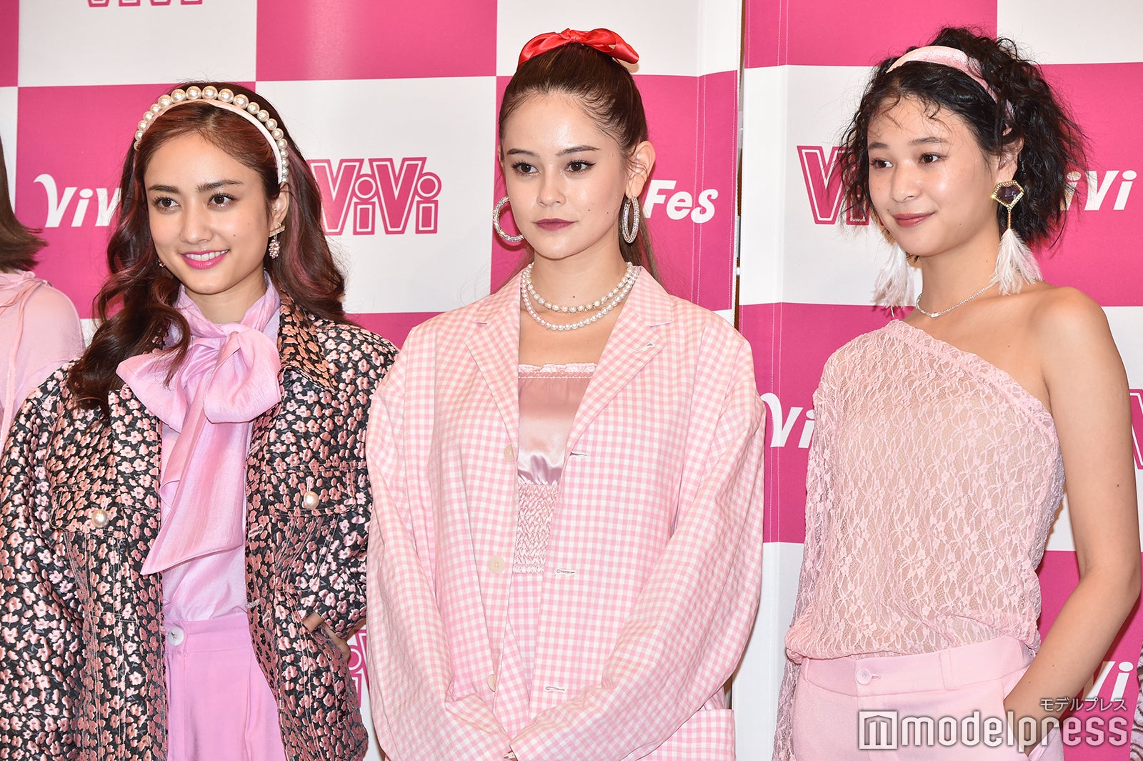 谷まりあ、emma、miu （C）モデルプレス