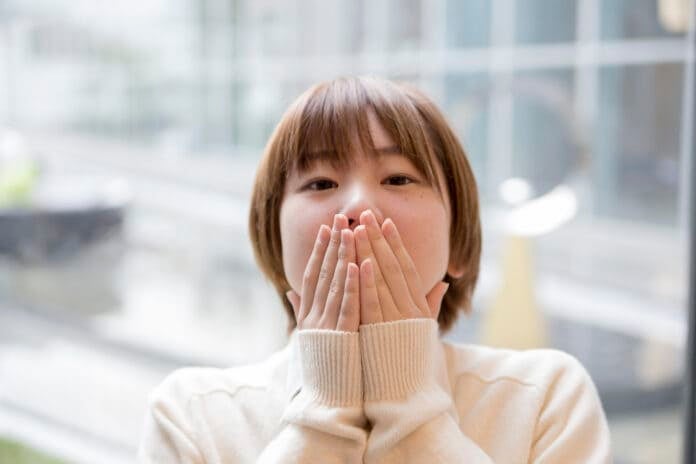 37度の微熱で「もうダメかも」と寝込む…女性が呆れる「男性のウザい行動」6つ