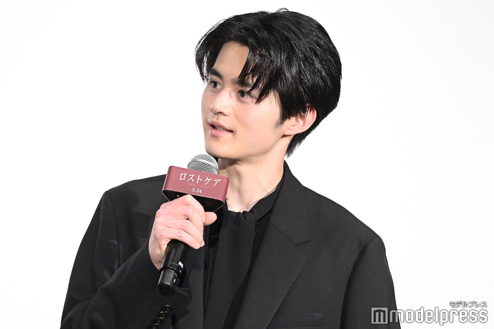 鈴鹿央士（C）モデルプレス