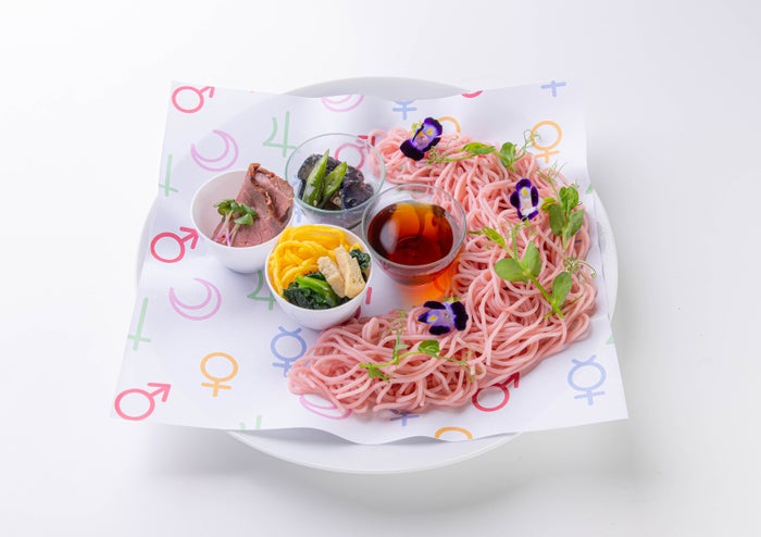 まこちゃんのアイディア!彩りそうめん(C)武内直子・PNP/美少女戦士セーラームーン –SHINING MOON TOKYO-