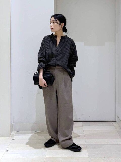 フリルカラーネックブラウス 2025秋冬グローバルワークフリルカラーネックブラウス