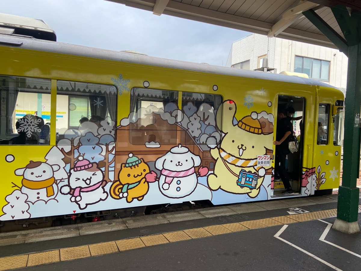 【ポムポムプリン×京都丹後鉄道】期間限定のコラボラッピング列車が運行