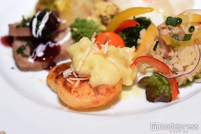 ポテトグラタン ココナッツ風味(C)モデルプレス