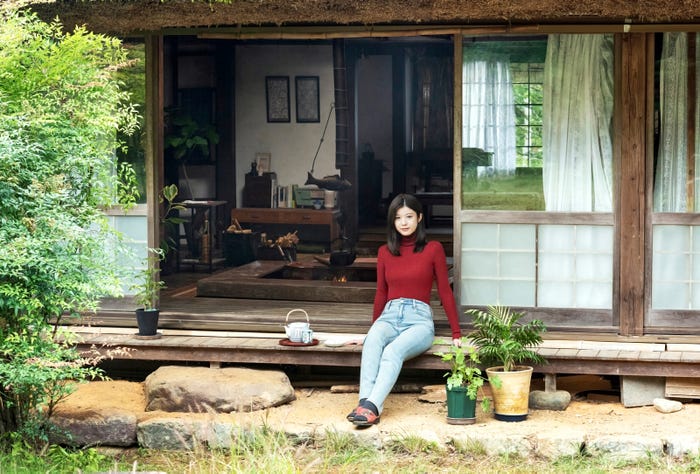 馬場ふみか(C)キナミ ブンタ/集英社・『アリスさんちの囲炉裏端」製作委員会