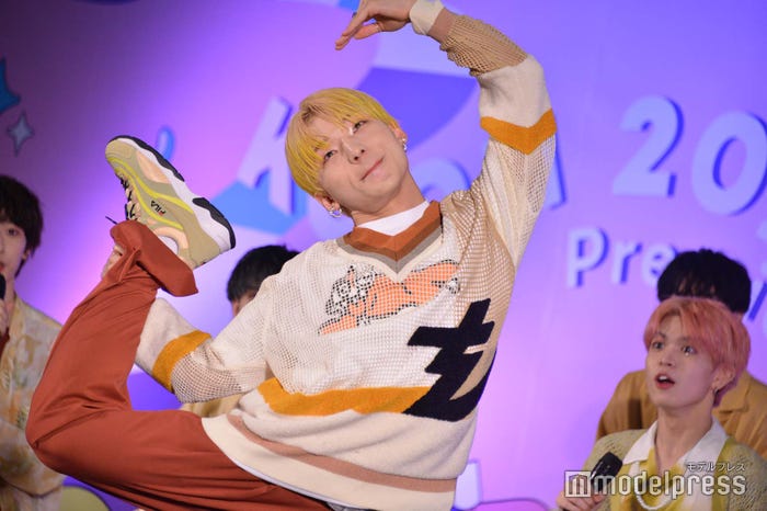 ハート3種類を披露する古瀬直輝 (C)モデルプレス