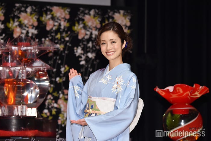 上戸彩(C)モデルプレス