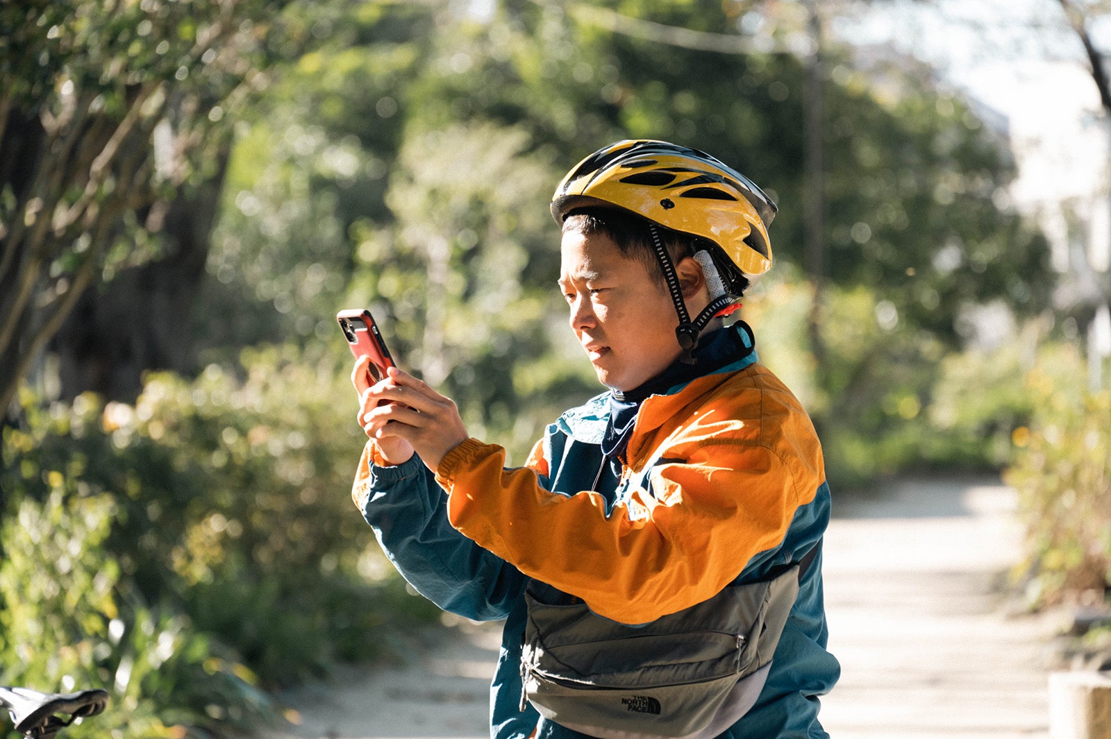 アベラヒデノブ （C）2022「散歩時間～その日を待ちながら～」製作委員会
