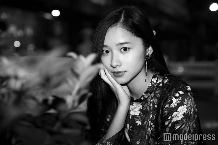 堀田真由(C)モデルプレス