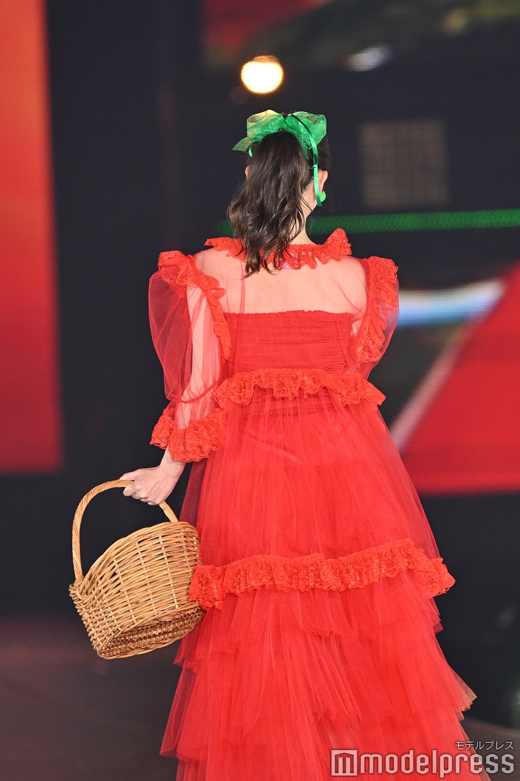 （C）モデルプレス