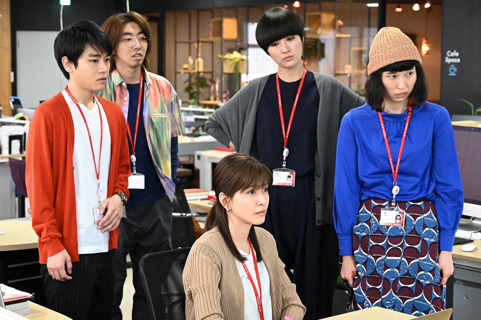 泉澤祐希、柄本時生、内田有紀、シシド・カフカ、佐々木史帆／「わたし、定時で帰ります。」最終話より（C）TBS