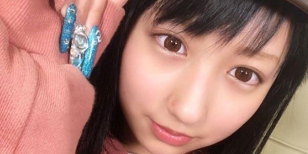 Egg ももあ 乃木坂46風の黒髪清楚メイクで劇的イメチェン 別人 と話題に モデルプレス