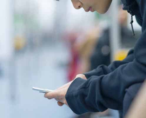 オンラインゲームやスマホは本当に脳に悪いのか? 依存の誤解と脳科学的に見る本当のリスク