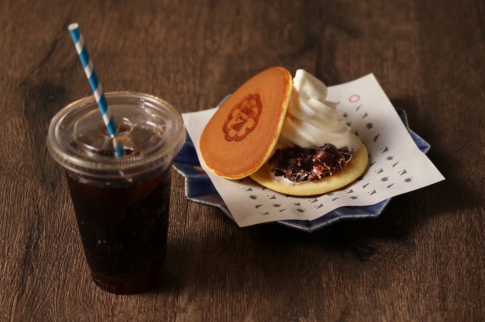 サナギどら焼きアイス￥400／画像提供：ポトマック