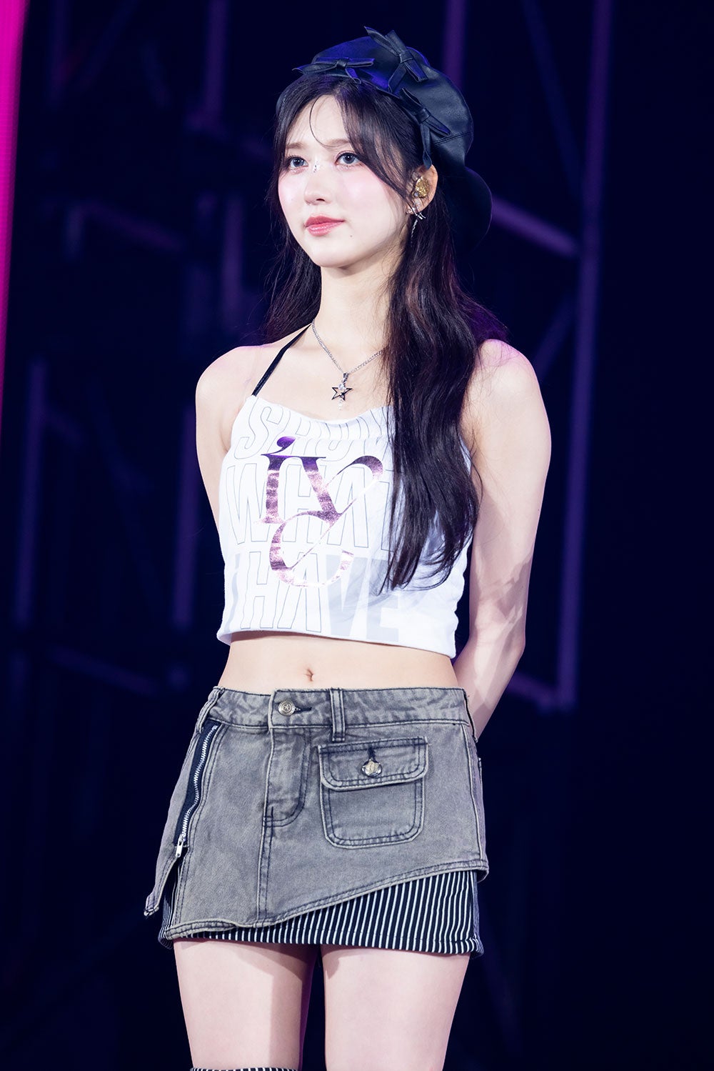 ガウル「IVE THE 1ST WORLD TOUR ‘SHOW WHAT I HAVE’」より（C）撮影：田中聖太郎写真事務所