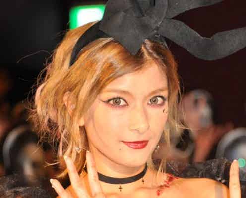 ローラ、マンション火災で緊急避難「怖くて脚が震えた」