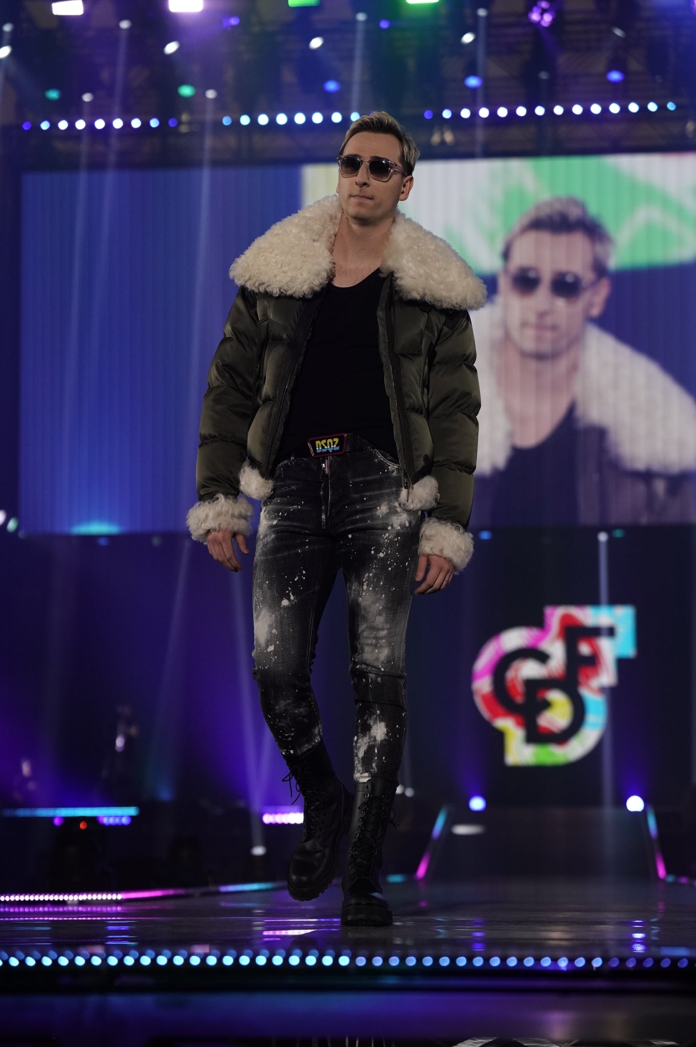 サワ（C）上飯坂 一