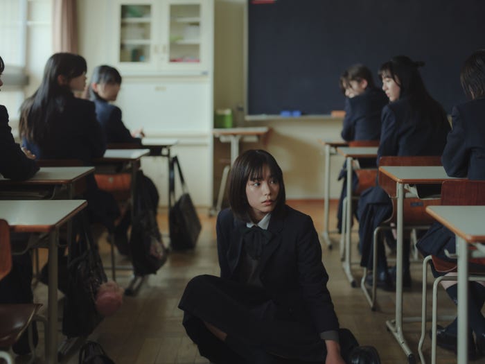 當真あみ(C)2025「終点のあの子」製作委員会