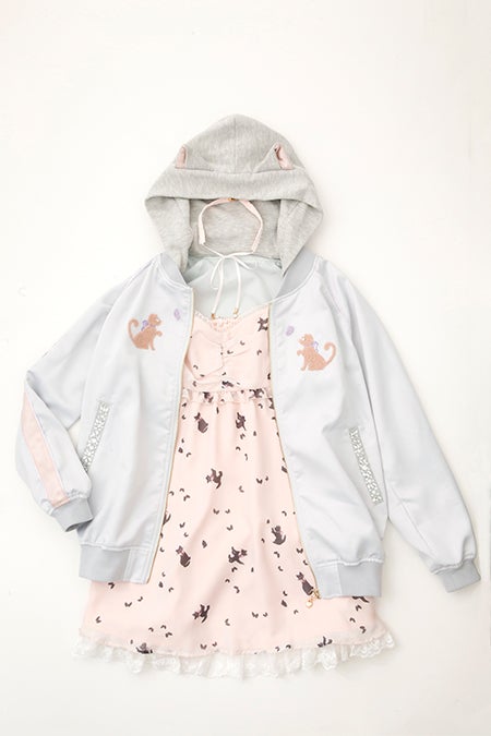 齋藤飛鳥コラボレーションアイテム （提供写真）