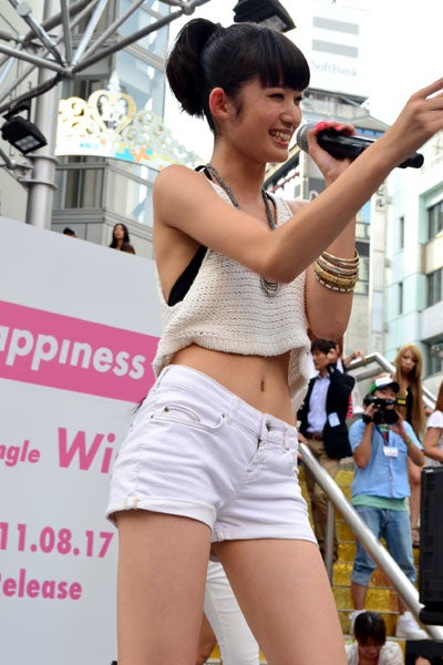 メインボーカルのMAYU