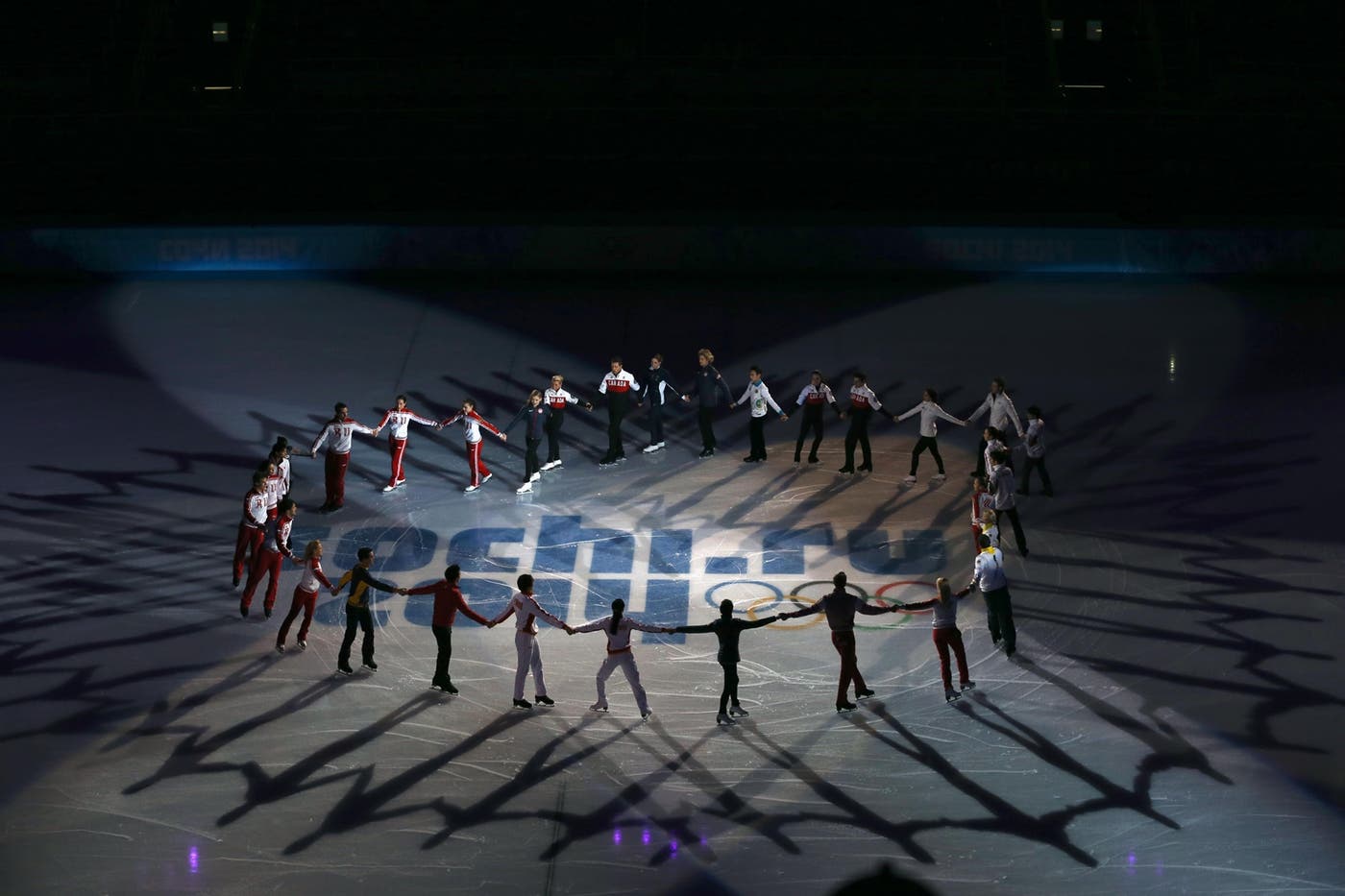 ソチ2014冬季オリンピック エキシビションの様子(C)2014 / International Olympic Committee (IOC) / GRAYTHEN, Chris - All rights reserved