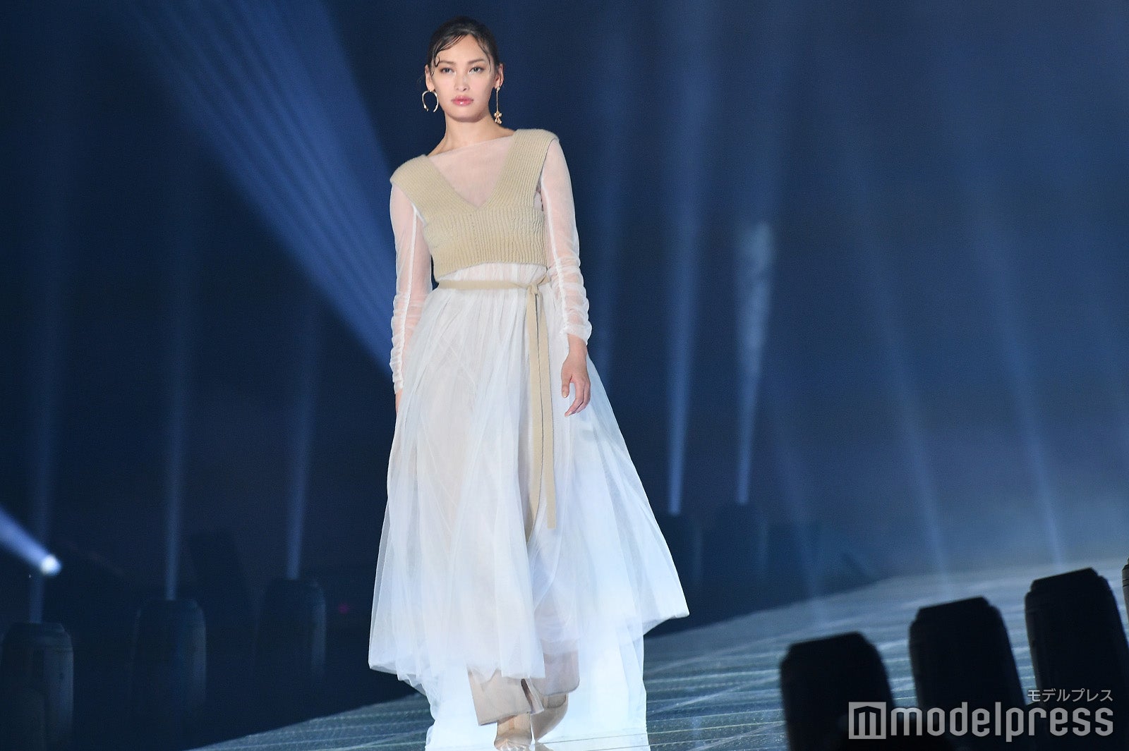 （C）モデルプレス