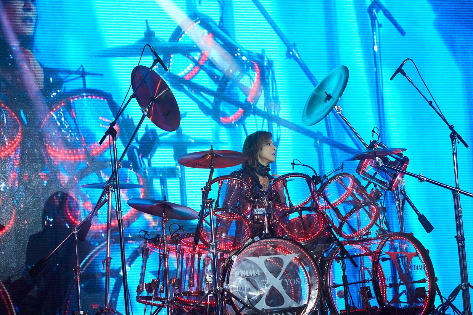 YOSHIKI（提供画像）