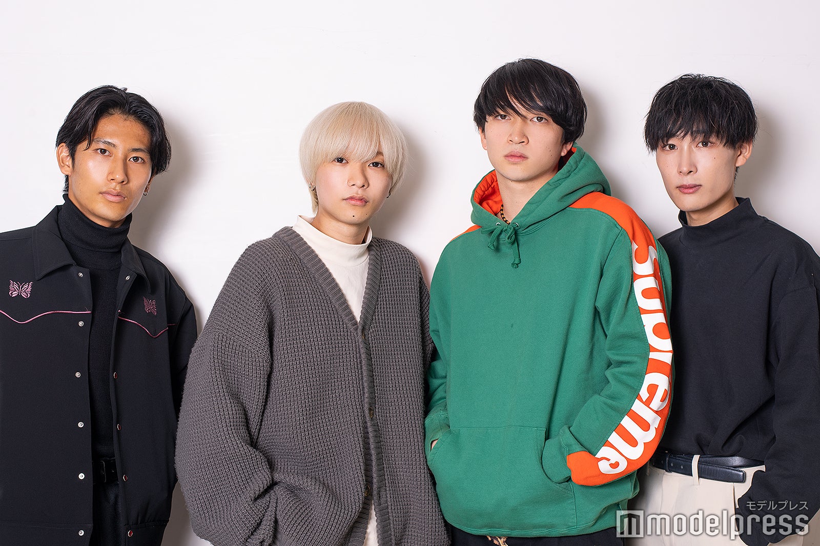 「日本大学商学部Mr. Contest 2021」ファイナリスト／左から藤田康佑さん、池澤拓真さん、長野武蔵さん、浜中泰果さん（C）モデルプレス