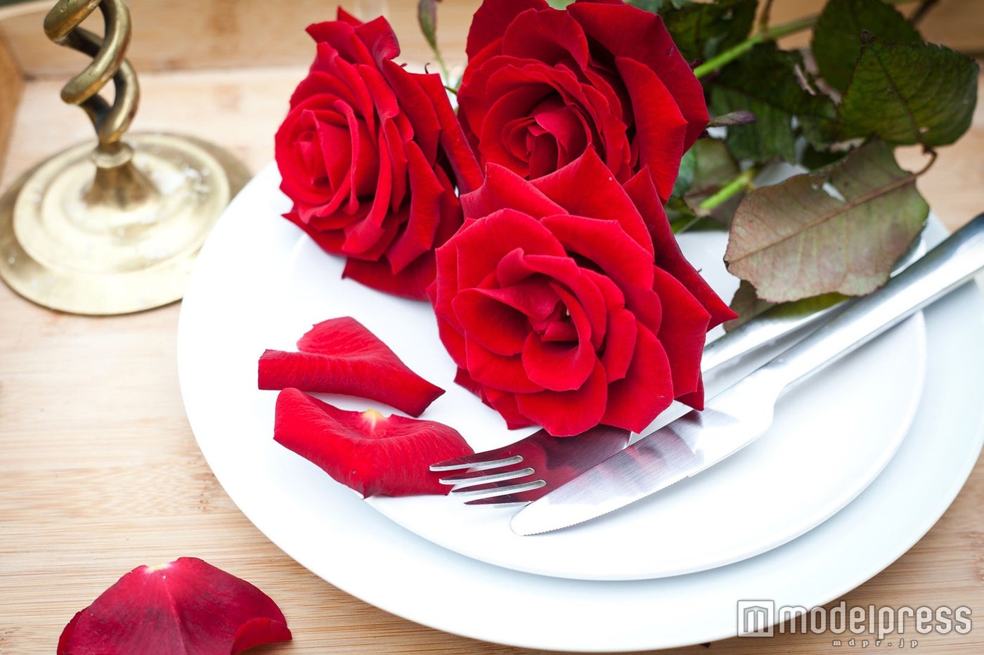 パレス ハウステンボスでは薔薇の花弁を実際に食べられる／画像提供：ハウステンボス