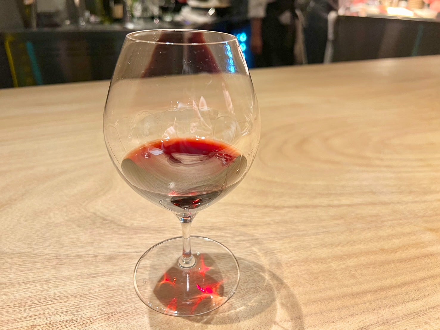 矢島尚也「グルメ巡りで出会ったお酒のペアリング！」（提供写真）