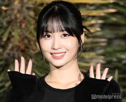 TWICEモモ、“タトゥー”チラリ 舌ペロオフショットに反響殺到