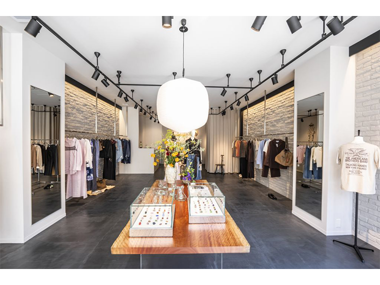 「サロン・アダム・エ・ロペ」 福岡に九州初の路面店