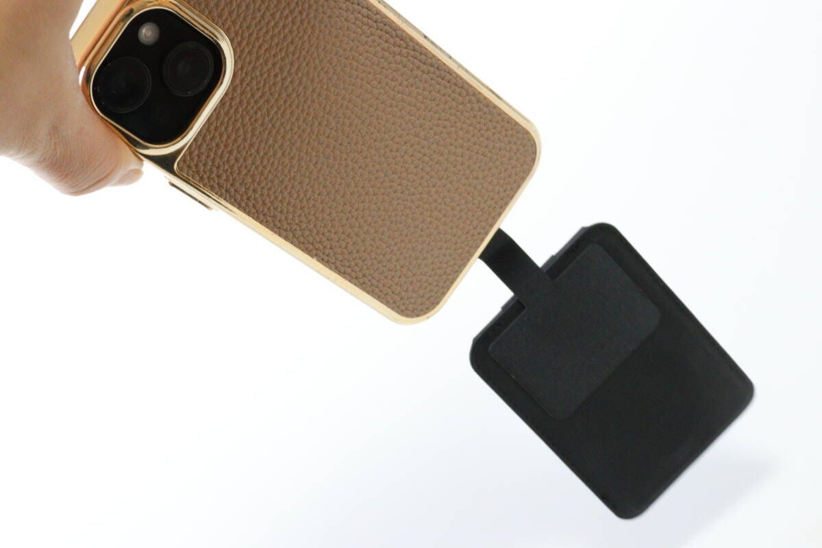 MagSafe対応ウォレット用　落下防止タグ　使用例