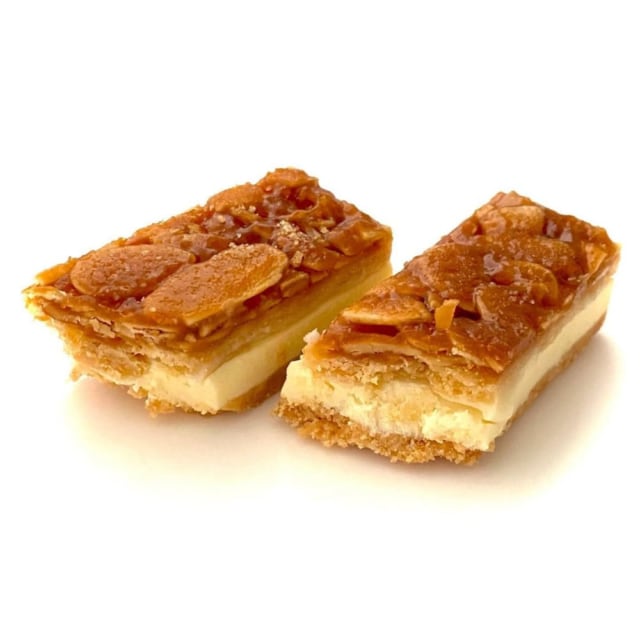 ローソンの生フロランタンチーズケーキ