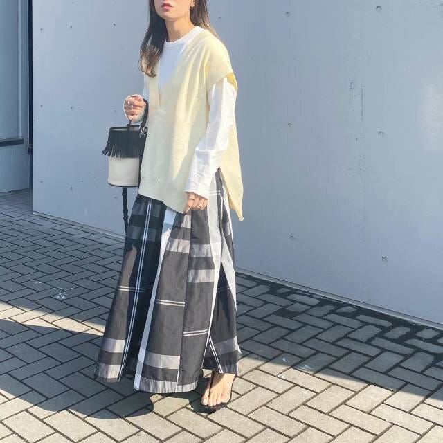 ニットベスト