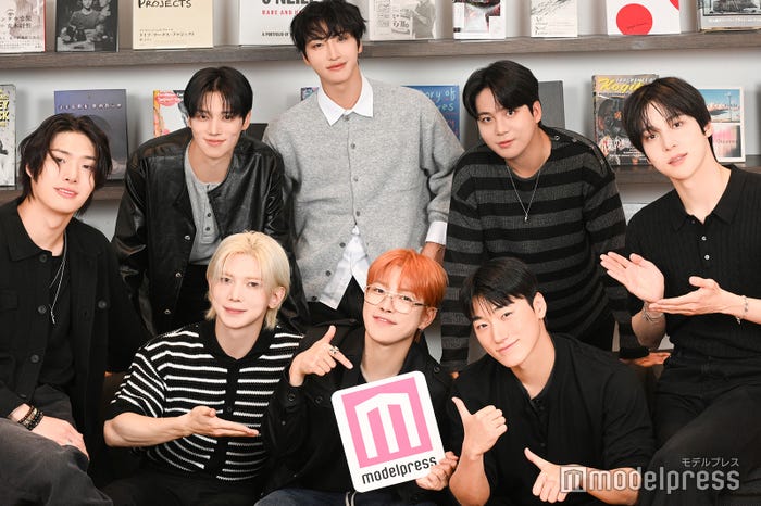 ATEEZ(左から)MINGI、YEOSANG、WOOYOUNG、HONGJOONG、SEONGHWA、JONGHO、SAN、YUNHO(C)モデルプレス