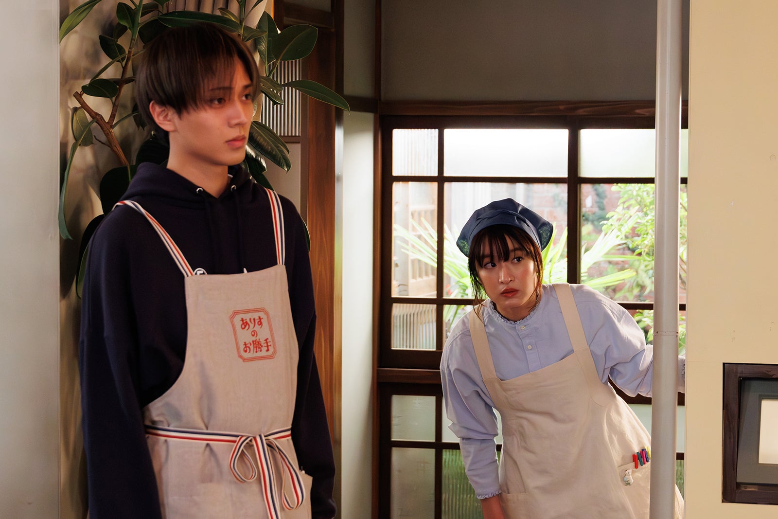 永瀬廉、門脇麦「厨房のありす」第2話より（C）日本テレビ