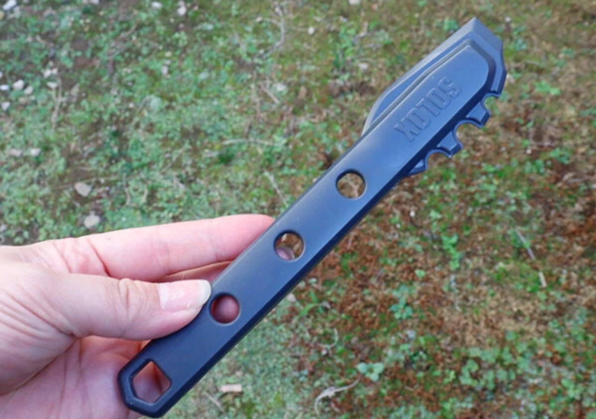 お願いずっと売って！たった100円で助かった！あると便利なアウトドアグッズ3選