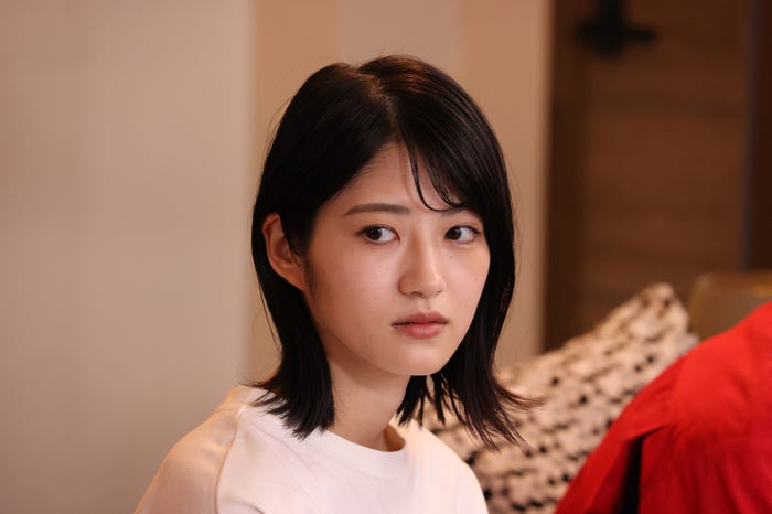 若月佑美「何曜日に生まれたの」第7話より(C)ABCテレビ